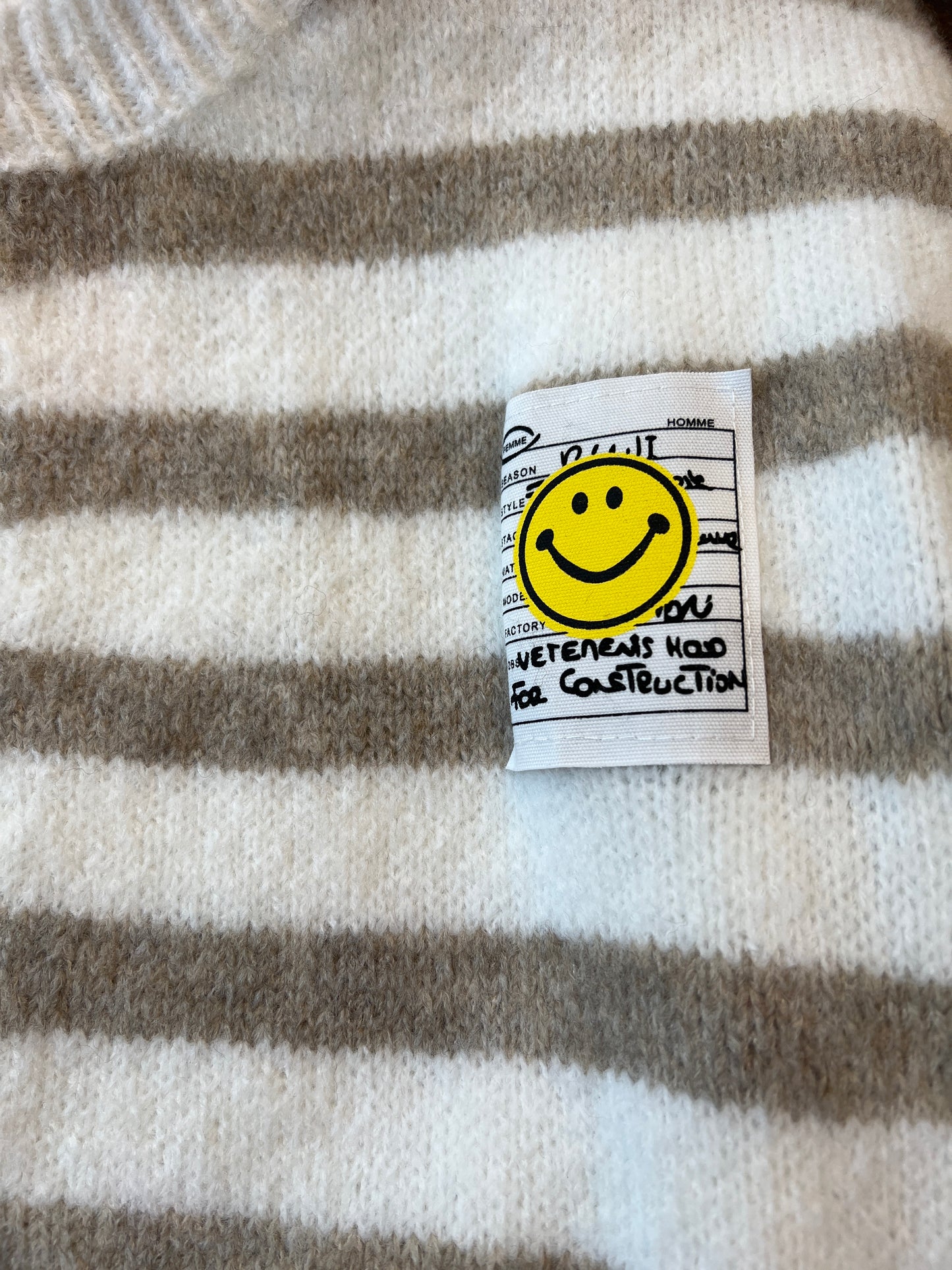 Strickjacke Smiley
