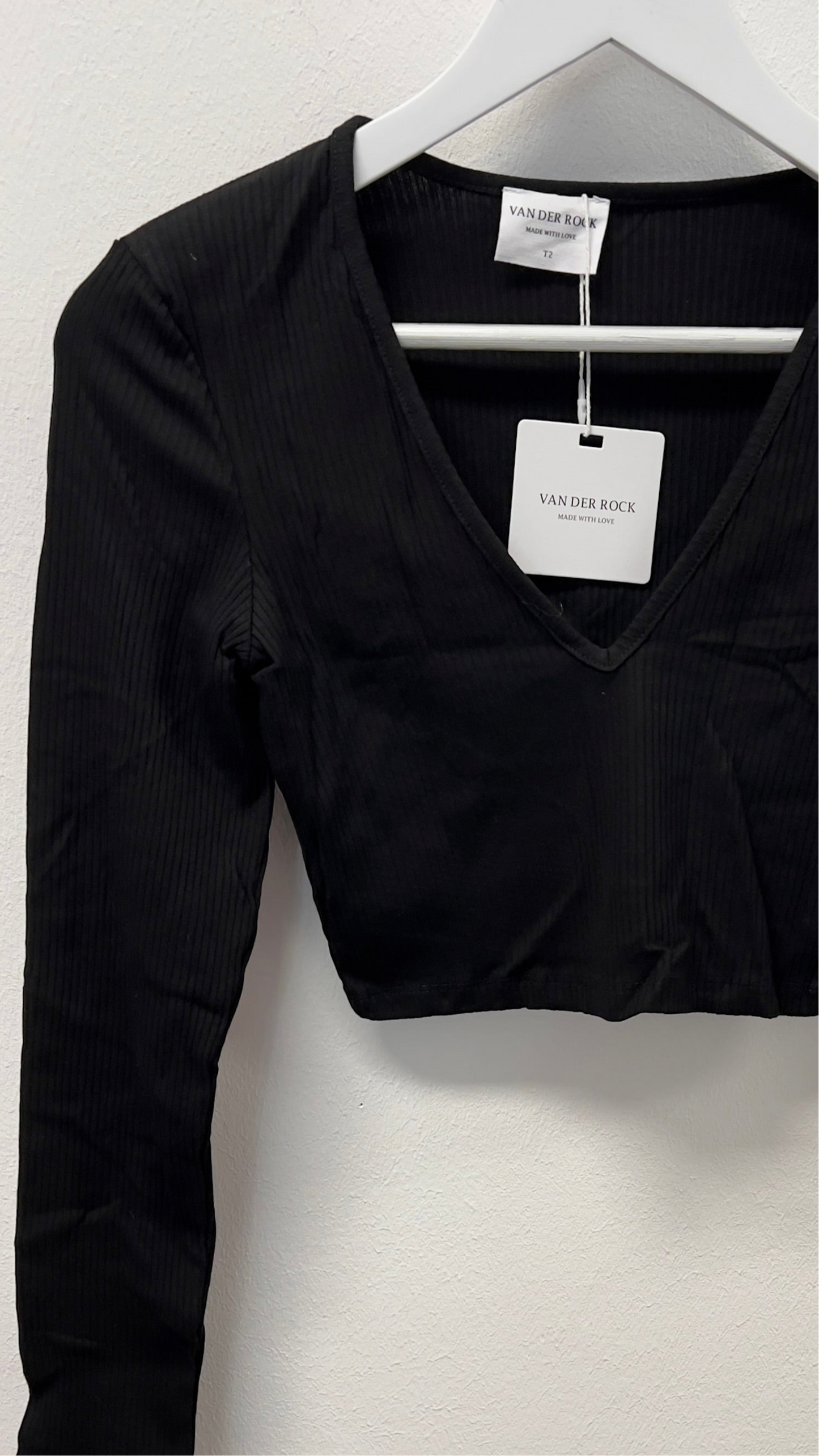 Ribbed Cropped mit V-Ausschnitt – Weiß oder Schwarz