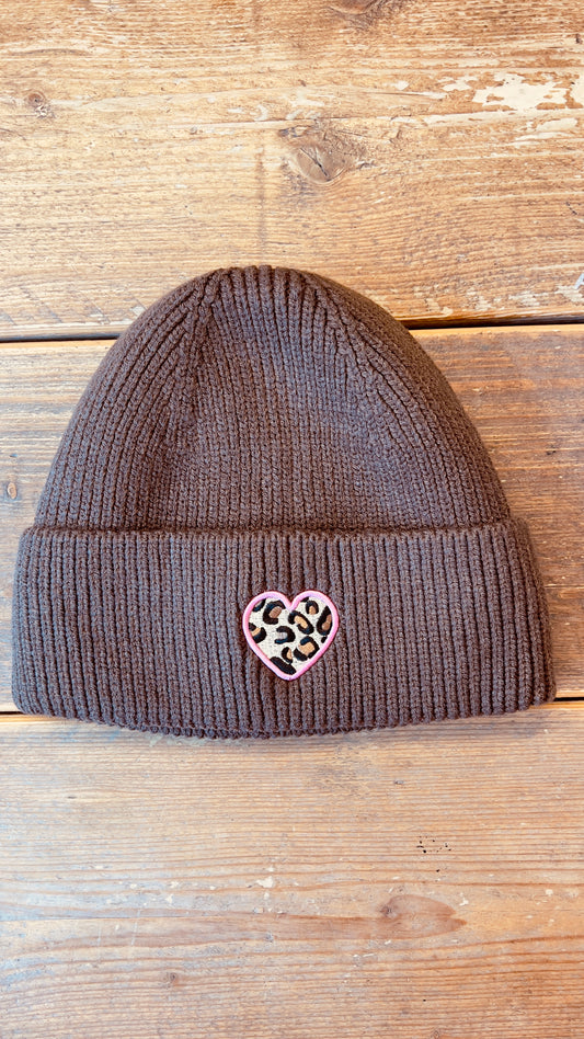 Mütze braun mit Herz